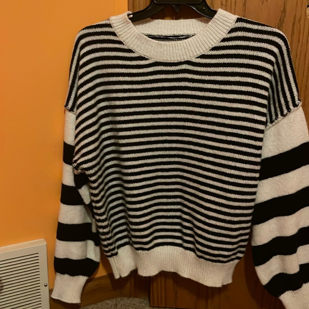 SHEIN Black and White Striped Crewneck Sweater
